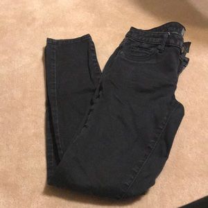 Black jeggings